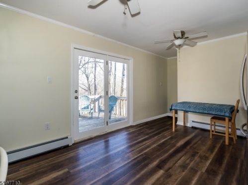 34 Deckertown Tpke, Wantage NJ  07461-2919 exterior