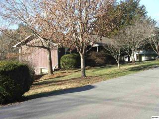 1214 Cherokee Circle Dr, Pigeon Forge, TN 37862-2931