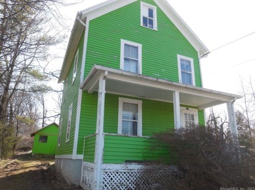 749 Main St, Meriden, CT 06451-4936
