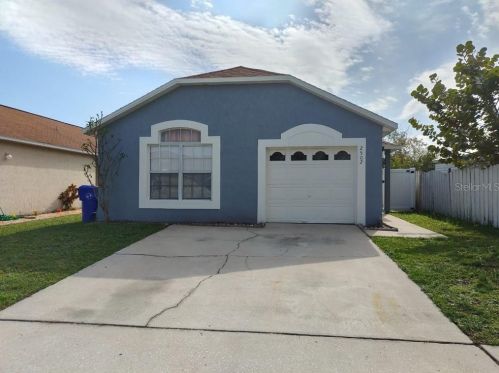 2502 Hadleigh St, Kissimmee, FL 34743-4409