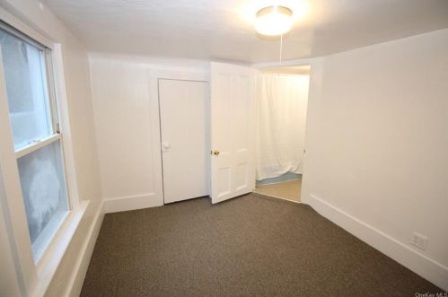 369 Route 17, Tuxedo Park NY  10987-4306 exterior