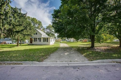 1125 7th Ave, Faribault, MN 55021-6828