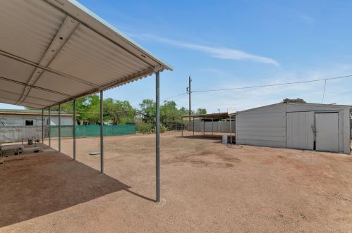 5817 41 Dr, Phoenix AZ 85029-1971 exterior