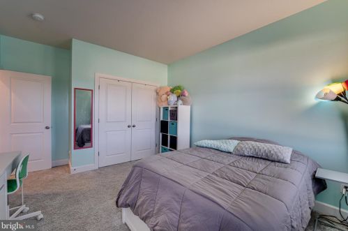 14957 River Walk Way, Woodbridge VA  22191 exterior