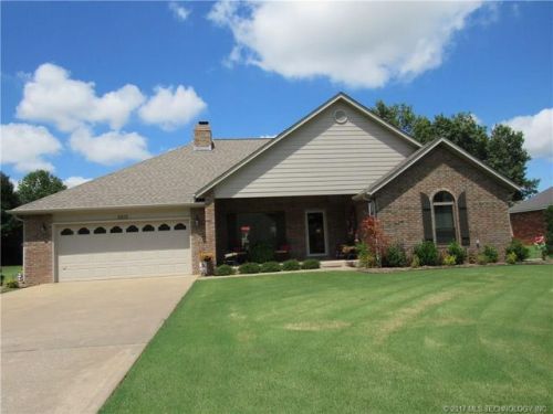 2802 Haskell Blvd, Muskogee OK  74403-3509 exterior