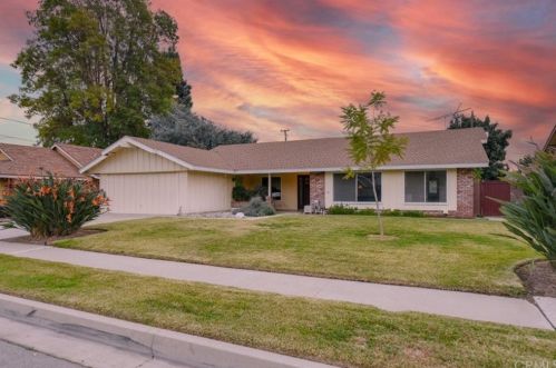 1116 Truman Pl, West Covina, CA 91790-5357