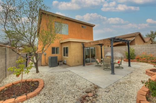 1047 Speckled Stone Way, Tucson, AZ 85710-8111