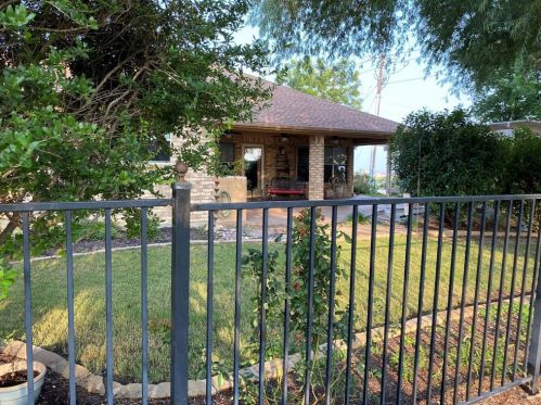 10120 Southpoint Ct, Denton TX  76207-8676 exterior