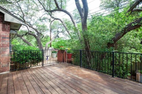 6404 Clairmont Dr, Austin, TX 78749-3426