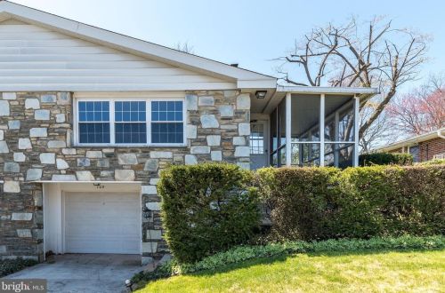 109 Oakland Ave, Lansdale, PA 19446-3221