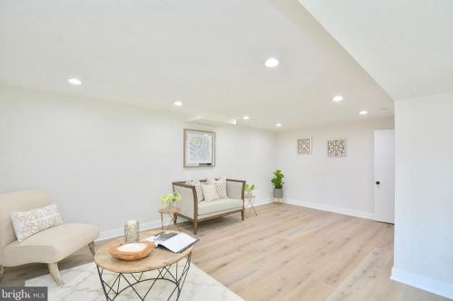 2608 Pioneer Ln, Falls Church VA  22043-3413 exterior