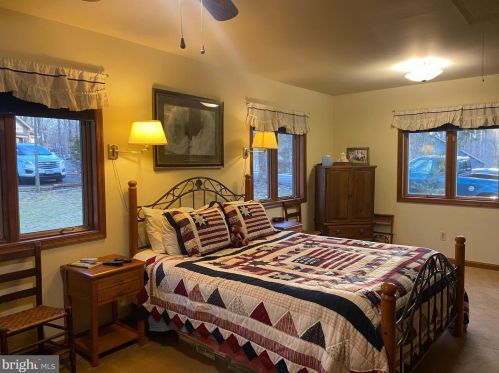 115 Edgemont Ln, Locust Grove VA 22508-5217 exterior