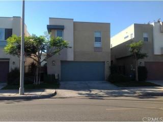 2306 Santa Ana, Los Angeles, CA 90059-2167