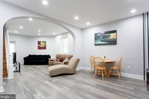 415 Leverington Ave, Philadelphia PA  19128-3313 exterior