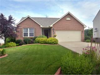 129 Bradford Square Dr, Trafford, PA 15085-1249