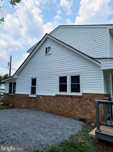 235 Madison St, Madison Mills VA  22960-1334 exterior