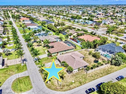 721 56 St, Cape Coral FL  33914-7224 exterior