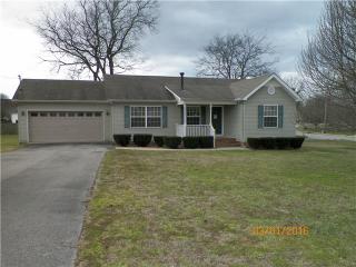 2016 Stafford Dr, Columbia, TN 38401-6928
