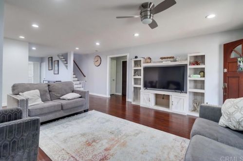 1766 Berrydale St, El Cajon CA  92021-3107 exterior