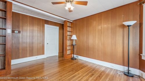 30 Mclaren St, Tinton Falls NJ 07701-2409 exterior