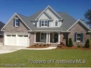 2812 Boat Landing Dr, Fayetteville NC  28306-8649 exterior