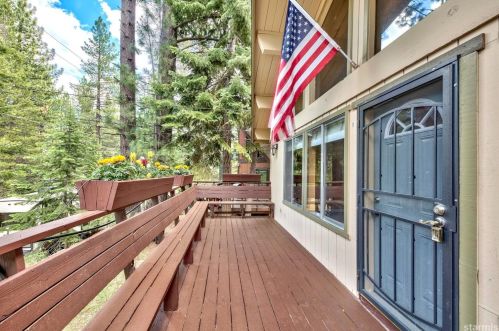 1510 Ojibwa St, South Lake Tahoe, CA 96150-4703