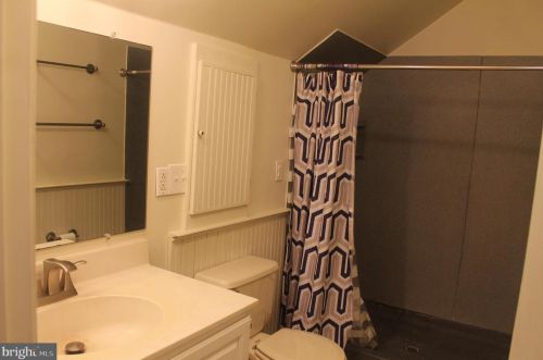 704 Independence Blvd, Dover DE  19904-2658 exterior