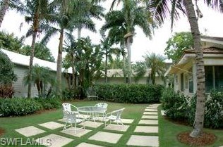 44 11th Ave, Naples, FL 34102-7019