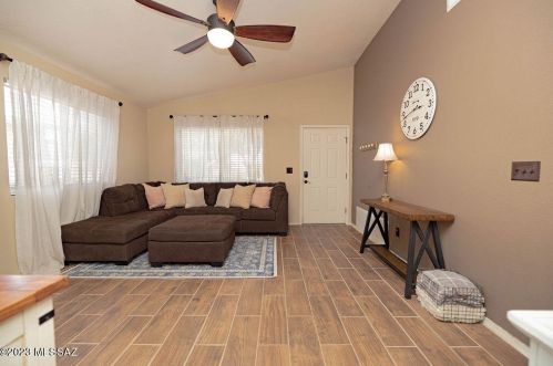 7864 Lauder St, Tucson AZ  85747-9264 exterior