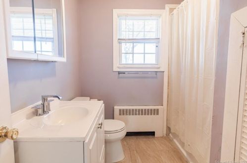 510 Wolcott St, Bristol CT  06010-6429 exterior