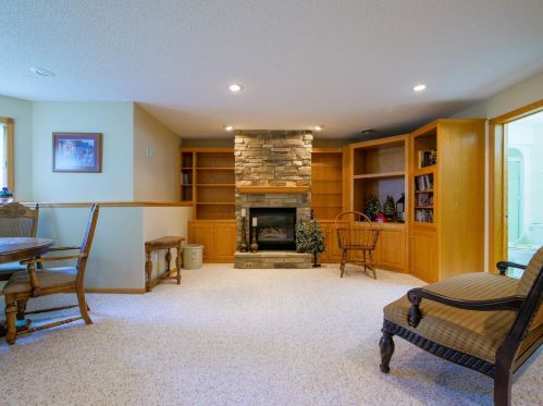 315 Country Club Rd, Melrose MN  56352-1516 exterior