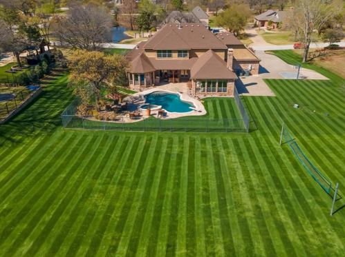 4801 Mariner Ct, Lewisville, TX 75022-3304