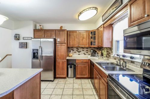 54 Mayfair Rd, Poughquag NY  12570-5012 exterior