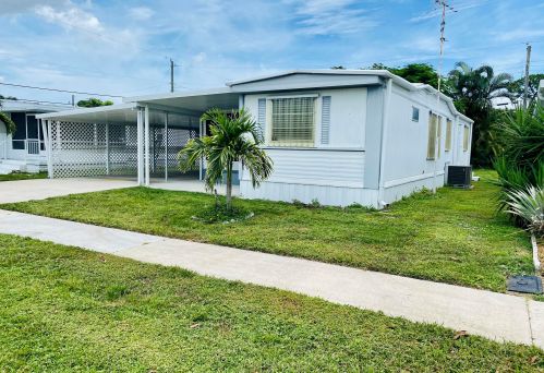 4024 Cardinal Rd, Boynton Beach, FL 33436-2608