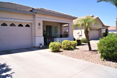 14587 Gelding Dr, Sun City, AZ 85379-5756