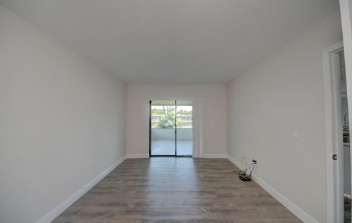 6568 Chugwater Cir, Port Saint Lucie FL  34983-2305 exterior