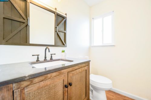 158 Holiday Hills Dr, Pacheco CA  94553-4212 exterior