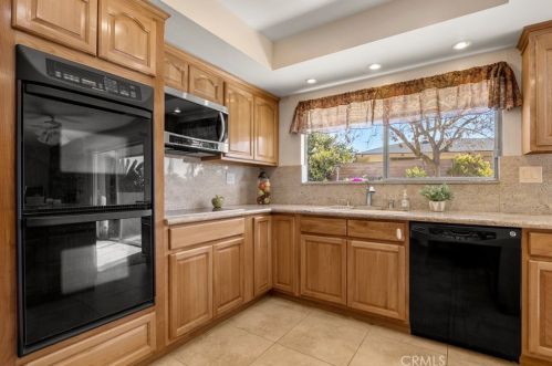 1400 Wardman Dr, Brea CA  92821-2033 exterior