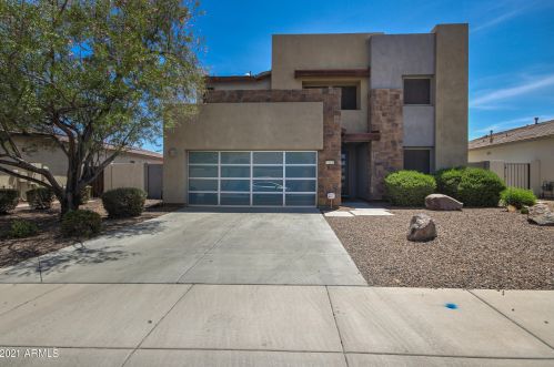 7119 Fawn Ave, Gilbert, AZ 85298-9275