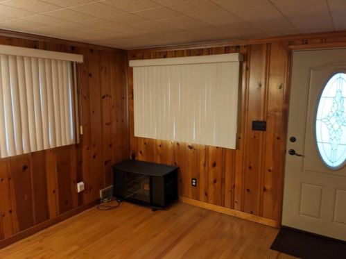 450 Chestnut St, Monongahela, PA 15063-1652