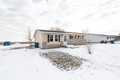 6489 Us Highway 24, Remington, IN 47977-8618