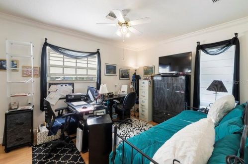 705 Shakett Creek Dr, Nokomis FL  34275-2252 exterior