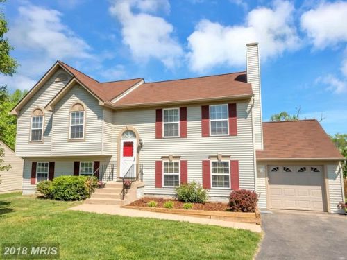18 Cross Cut Ln, Fredericksburg, VA 22405-1820