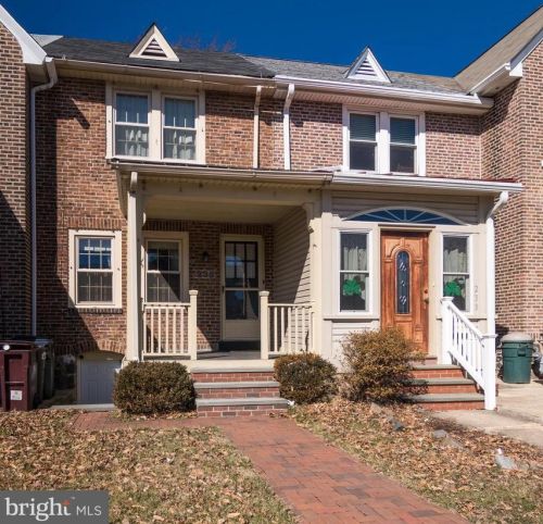 235 Union St, Wilmington, DE 19805-3830