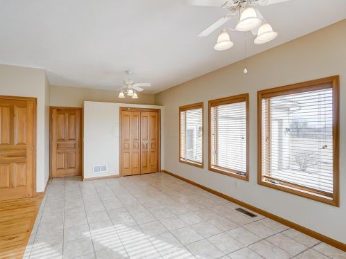 7115 Van Wagener Rd, London OH  43140-8425 exterior