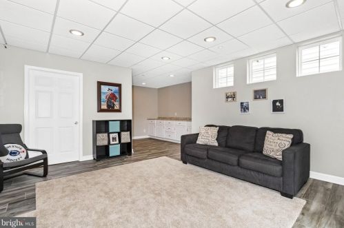 4115 Sophia Ln, Boothwyn PA  19061-2807 exterior