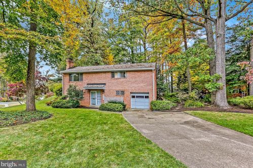 7701 Viceroy St, Springfield, VA 22151-2730