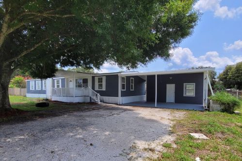 5869 Red Fox Dr, Winter Haven, FL 33884-2753