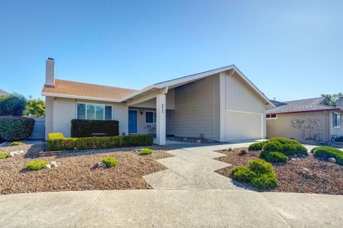8853 Oak Trail Ct, Santa Rosa, CA 95409-6425