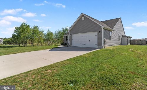 502 Birdie Ln, Magnolia DE  19962-3109 exterior